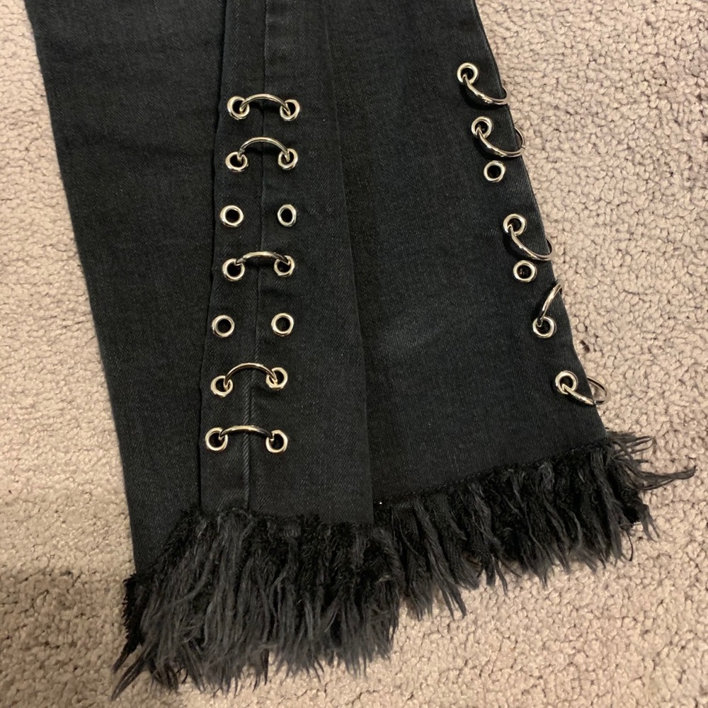 Jeans - Picture 2 of 3